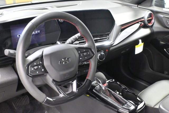 new 2025 Chevrolet Trax car, priced at $27,585