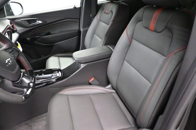 new 2025 Chevrolet Trax car, priced at $27,585