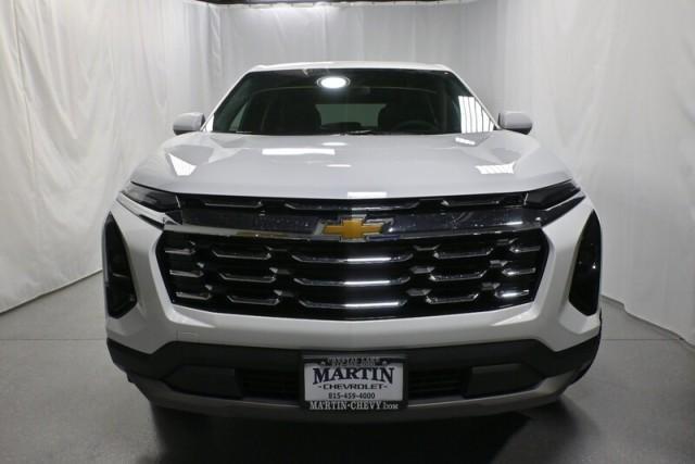 new 2026 Chevrolet Equinox car, priced at $33,945