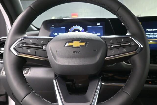 new 2026 Chevrolet Equinox car, priced at $33,945