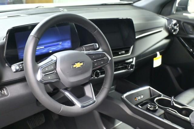 new 2026 Chevrolet Equinox car, priced at $33,945