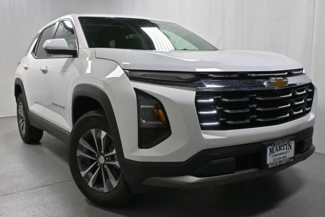 new 2026 Chevrolet Equinox car, priced at $33,945