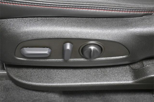 used 2022 Chevrolet Traverse car, priced at $34,888