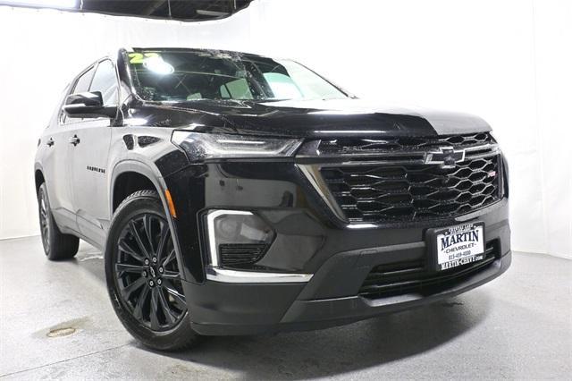 used 2022 Chevrolet Traverse car, priced at $34,888
