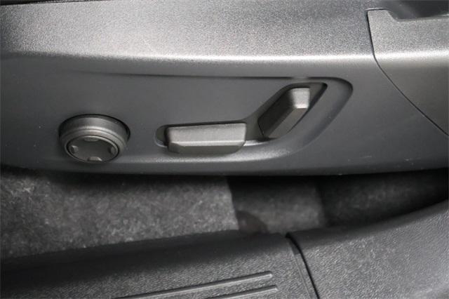 used 2022 Volvo XC40 car, priced at $30,971