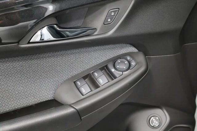 new 2025 Chevrolet TrailBlazer car