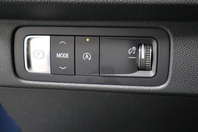 new 2025 Chevrolet Traverse car
