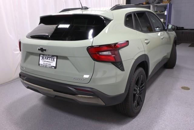 new 2025 Chevrolet Trax car, priced at $27,585