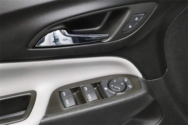 used 2023 Chevrolet Equinox car, priced at $24,555