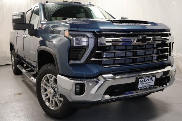 new 2025 Chevrolet Silverado 3500 car, priced at $81,898