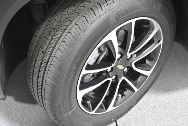 new 2025 Chevrolet TrailBlazer car, priced at $27,830