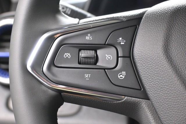 new 2025 Chevrolet Trax car