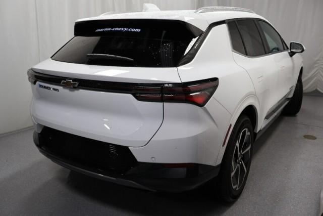 new 2025 Chevrolet Equinox EV car