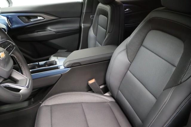 new 2025 Chevrolet Equinox EV car
