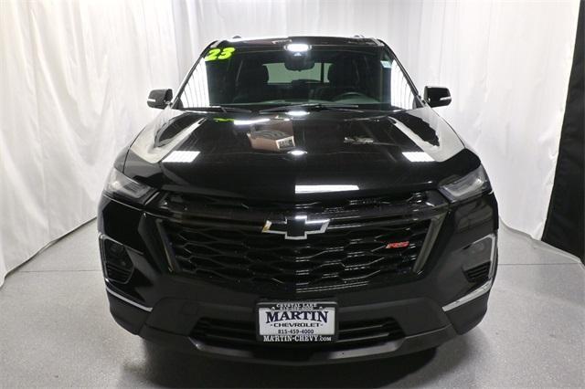 used 2023 Chevrolet Traverse car, priced at $36,761