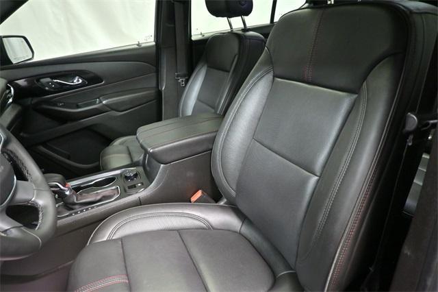 used 2023 Chevrolet Traverse car, priced at $36,761