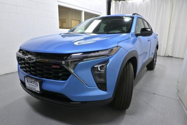 new 2025 Chevrolet Trax car