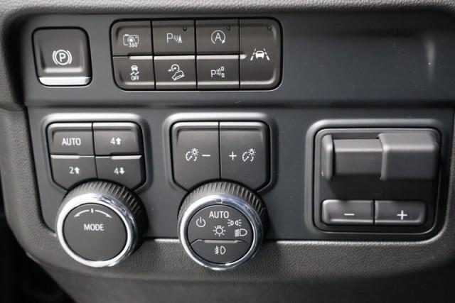 new 2025 Chevrolet Suburban car, priced at $88,953