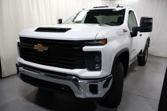 new 2025 Chevrolet Silverado 3500 car