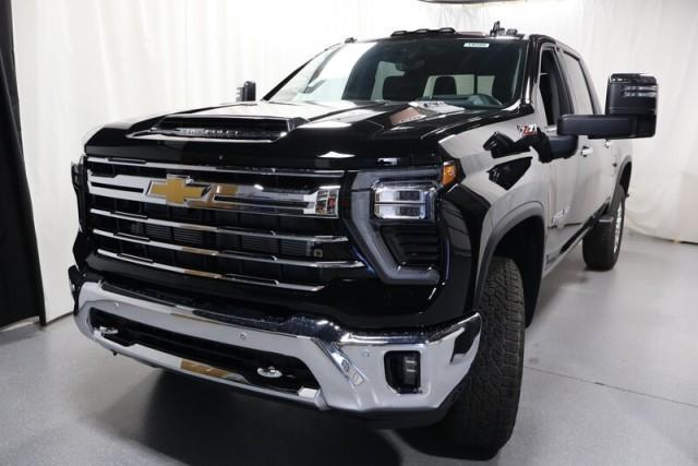 new 2025 Chevrolet Silverado 2500 car, priced at $76,916