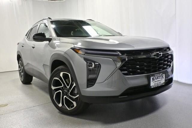 new 2025 Chevrolet Trax car