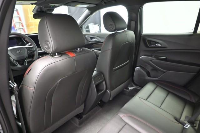 new 2025 Chevrolet Trax car