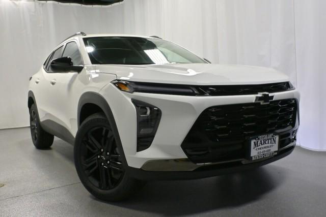 new 2025 Chevrolet Trax car