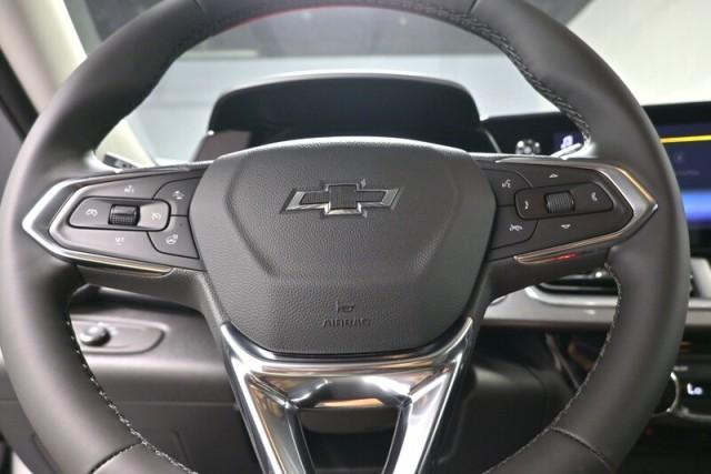 new 2025 Chevrolet Trax car