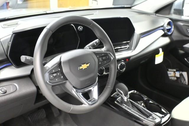 new 2026 Chevrolet Trax car, priced at $25,885