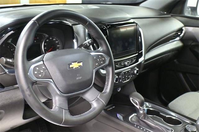 used 2023 Chevrolet Traverse car, priced at $35,444
