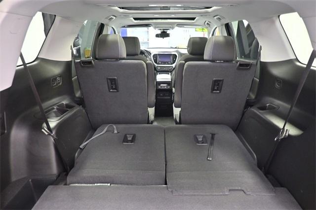 used 2023 GMC Acadia car, priced at $34,900