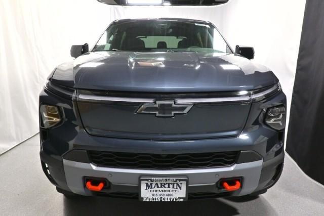 new 2026 Chevrolet Silverado EV car