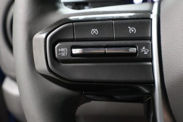new 2025 Chevrolet Colorado car, priced at $44,995