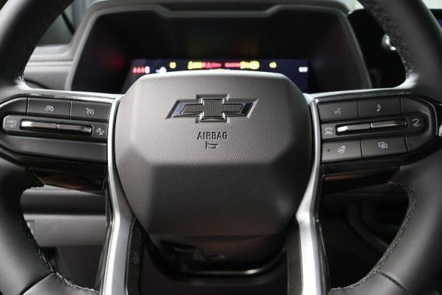 new 2025 Chevrolet Colorado car, priced at $44,995