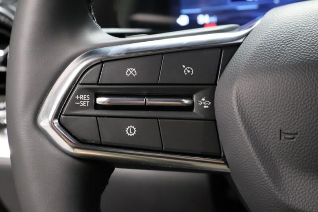 new 2026 Chevrolet Equinox car, priced at $31,044