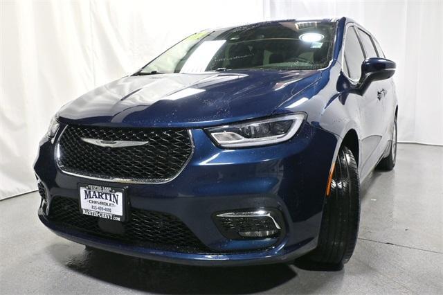 used 2023 Chrysler Pacifica car, priced at $23,993