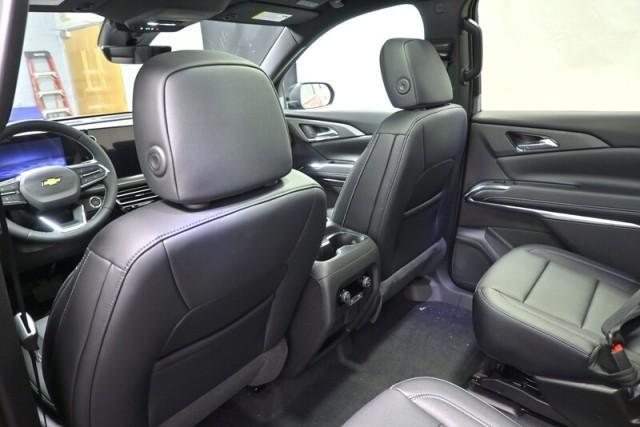 new 2026 Chevrolet Traverse car, priced at $49,915