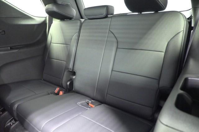 new 2026 Chevrolet Traverse car, priced at $49,915