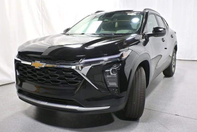 new 2026 Chevrolet Trax car, priced at $25,885