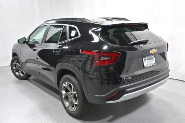 new 2026 Chevrolet Trax car, priced at $25,885