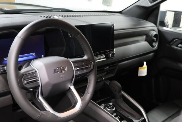 new 2025 Chevrolet Colorado car, priced at $44,995