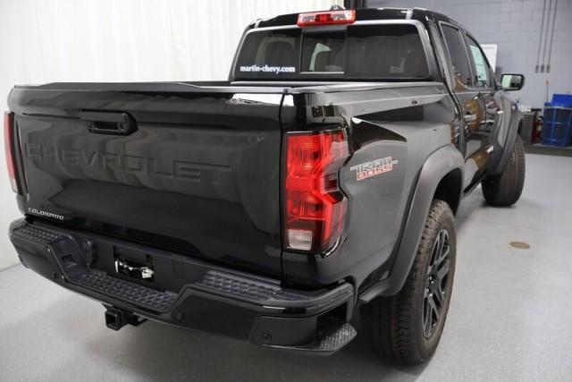 new 2025 Chevrolet Colorado car, priced at $44,995