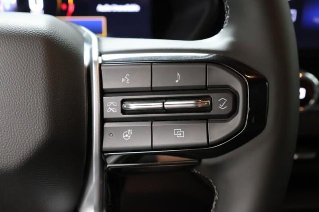 new 2025 Chevrolet Colorado car, priced at $44,995