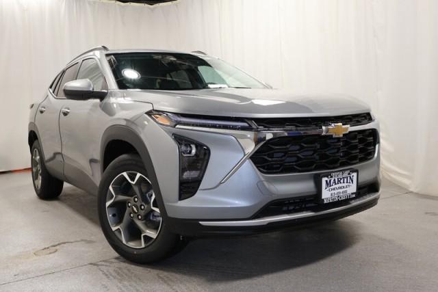 new 2025 Chevrolet Trax car, priced at $24,985