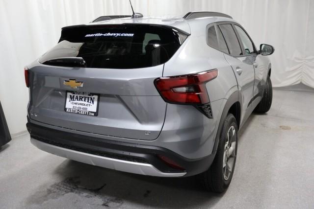 new 2025 Chevrolet Trax car, priced at $24,985