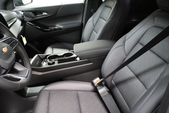 new 2026 Chevrolet Equinox car, priced at $34,334