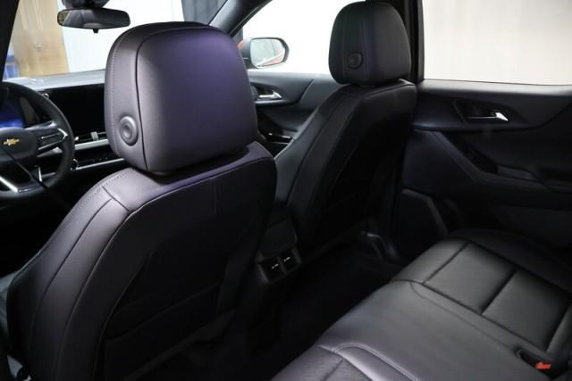 new 2026 Chevrolet Equinox car, priced at $34,334