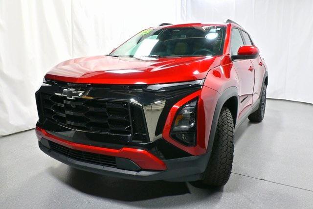 used 2025 Chevrolet Equinox car, priced at $30,700