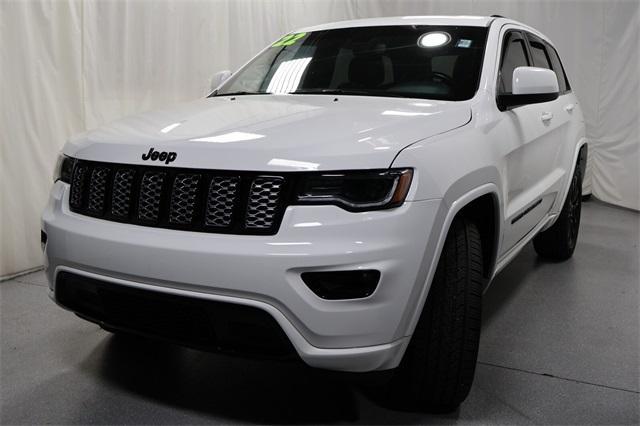 used 2022 Jeep Grand Cherokee WK car, priced at $32,321
