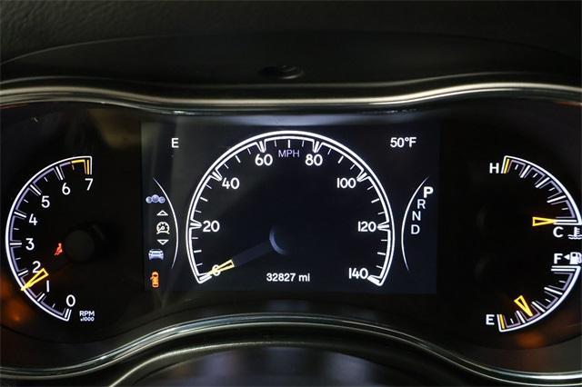 used 2022 Jeep Grand Cherokee WK car, priced at $32,321